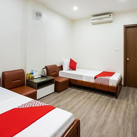 Khach San Giao Thong Hotel Hanoi Exterior photo